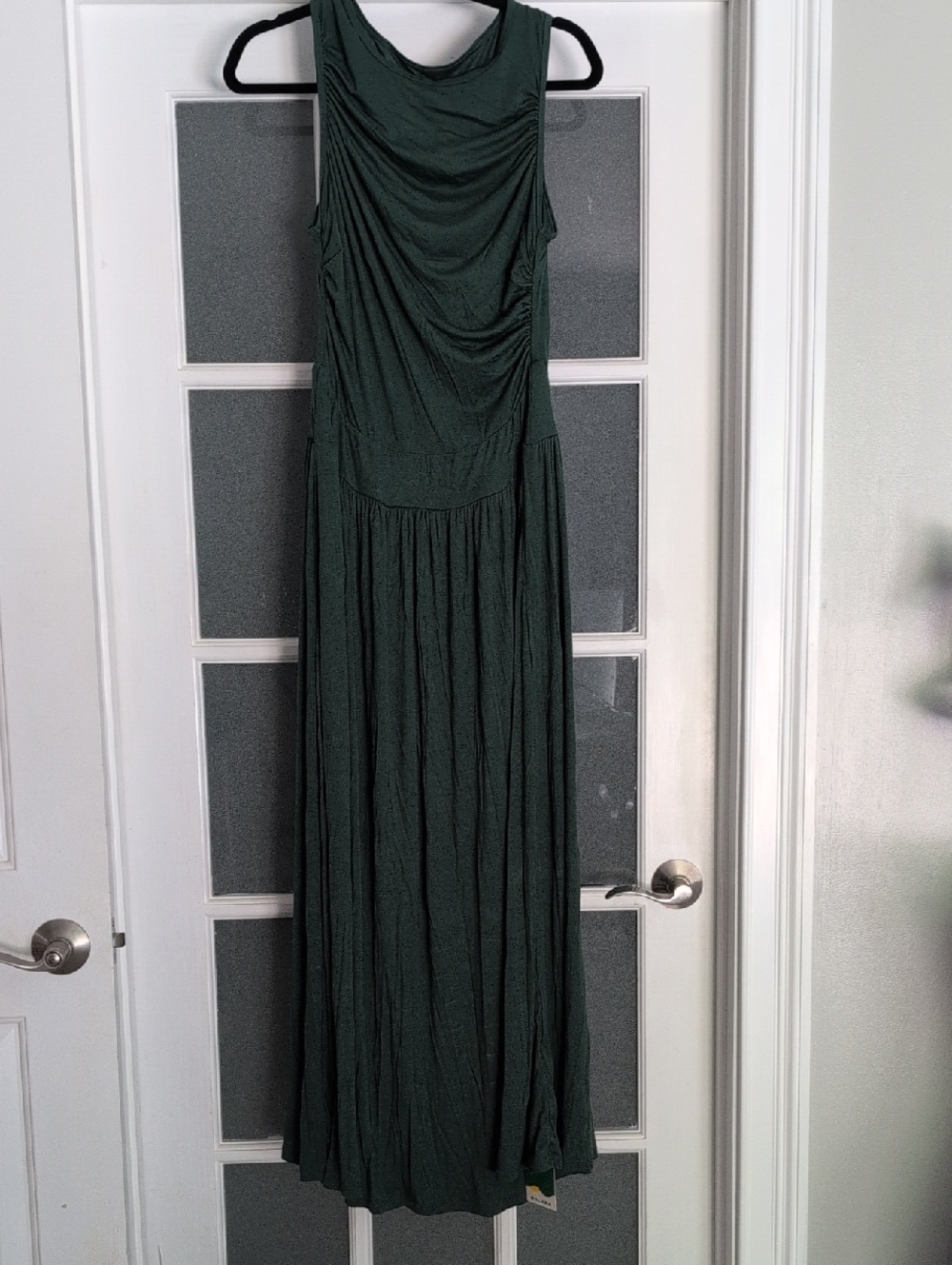 HALARA Dark Green Sleeveless Maxi Dress with Side Rouching Bodice
